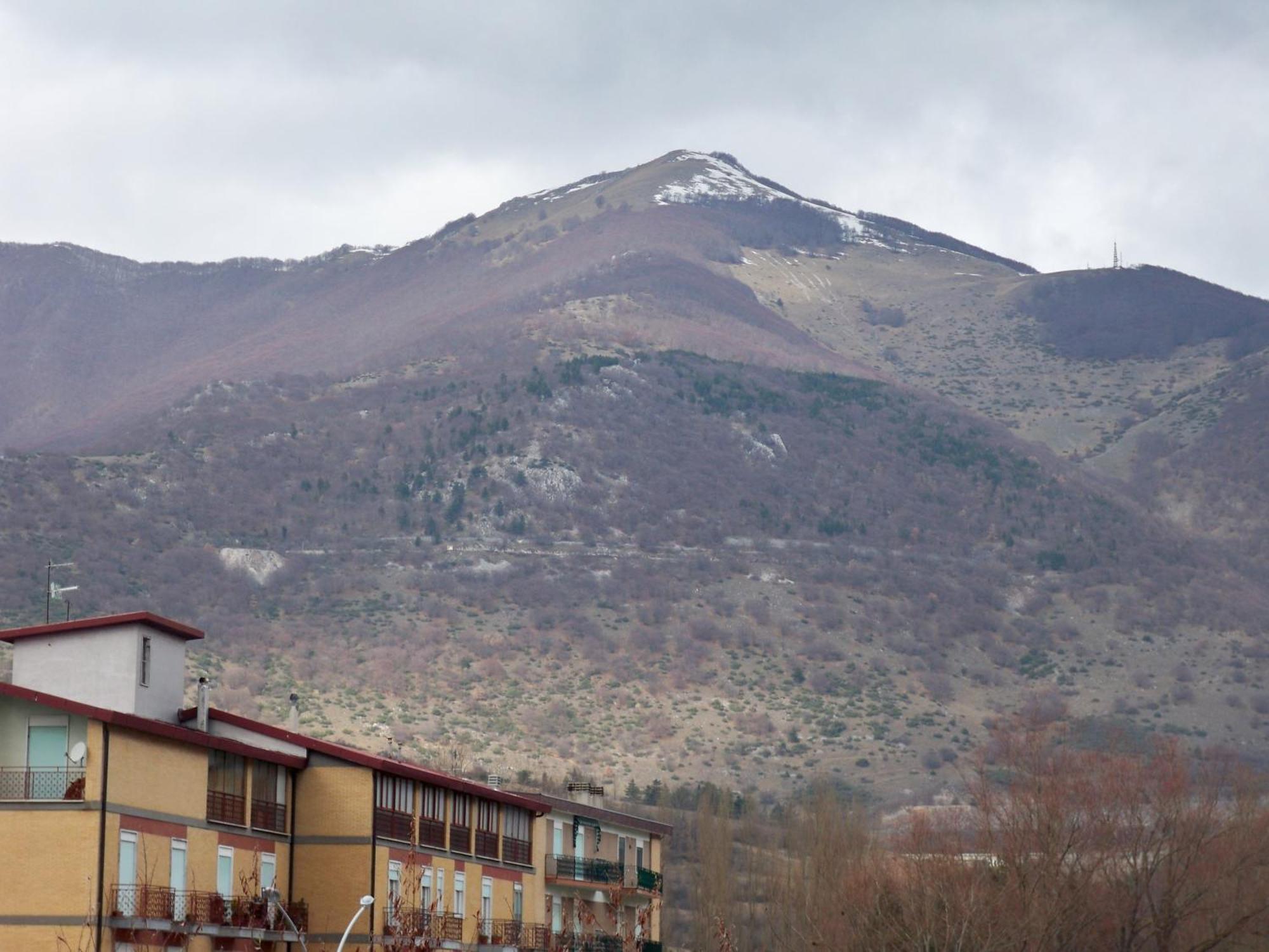 Albergo Corradetti Castel Di Sangro Εξωτερικό φωτογραφία